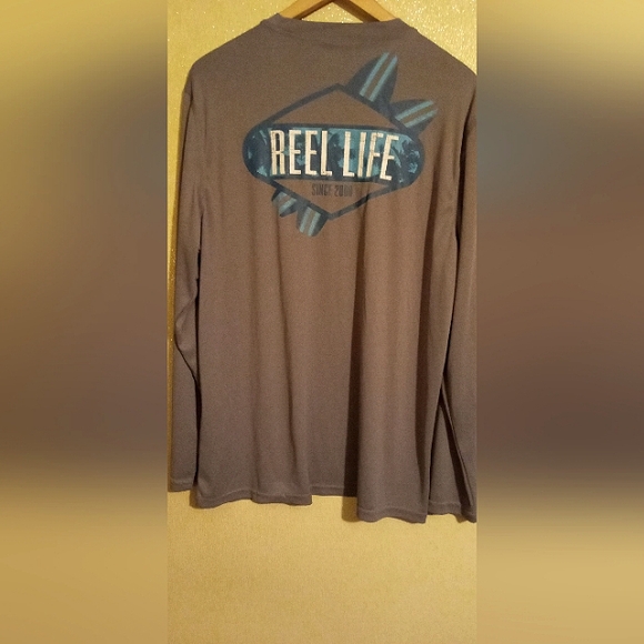 MEN'S LARGE GRAY REEL LIFE BRAND LONG SLEEVE PULLOVER FISHING SHIRT. - Picture 2 of 4